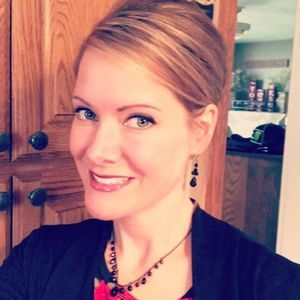 Meet your Posher, Cassandra